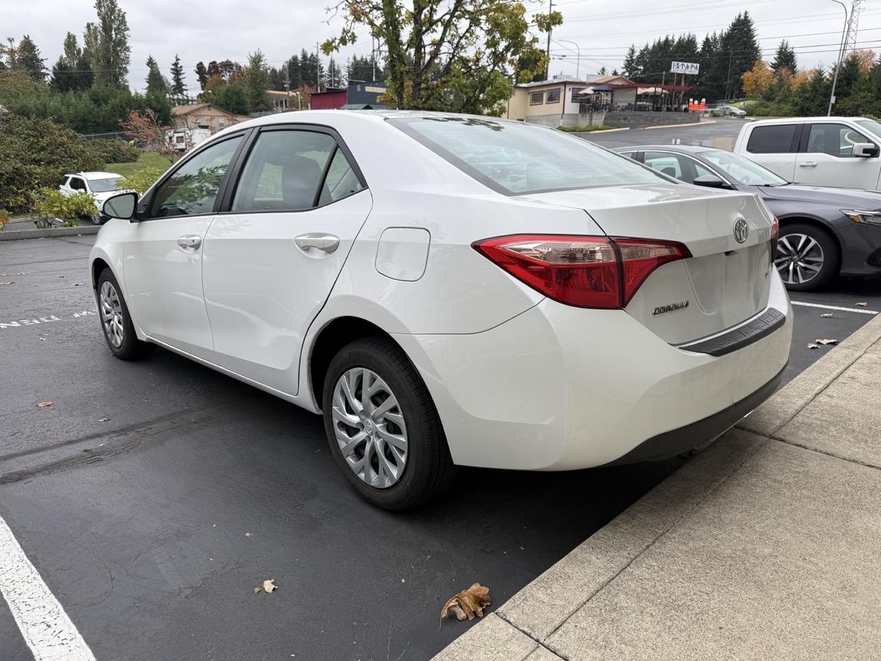 Corolla 6